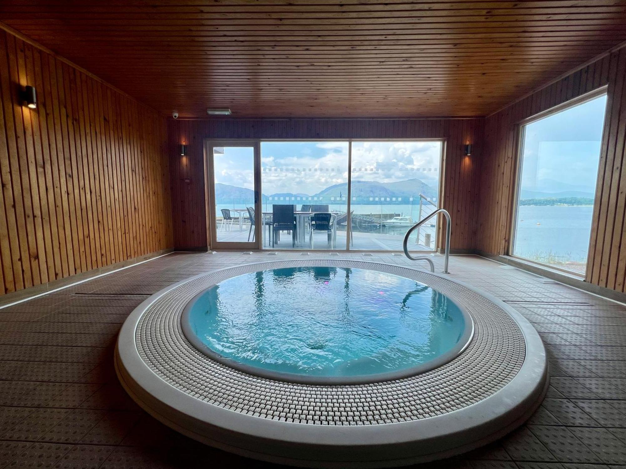 Beach Houses With Hot Tubs Glencoe Exterior foto